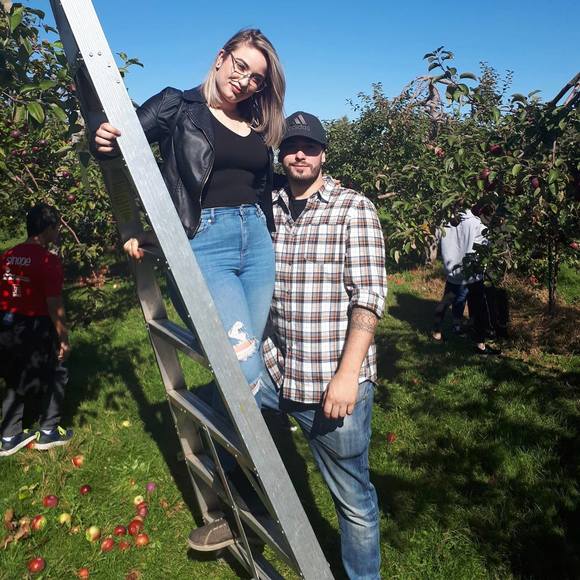 Meet your Posher, Chloe - Picture 1 of 1